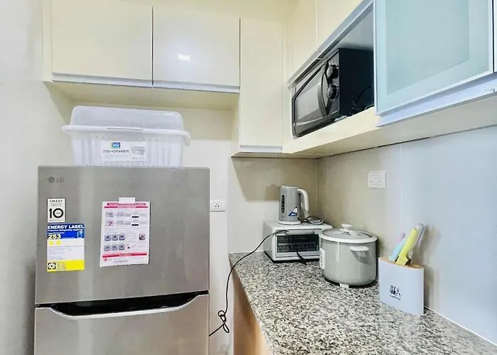 Mactan Newtown Cozy With Wifi And Pool Access That Enjoy Punta Engano (Mactan)